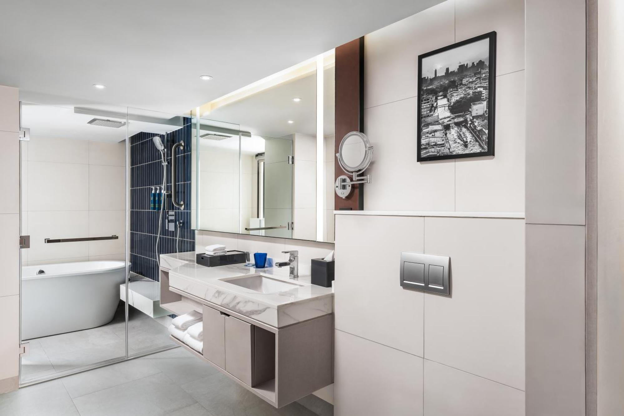 Four Points By Sheraton Bangkok, Sukhumvit 22 Buitenkant foto